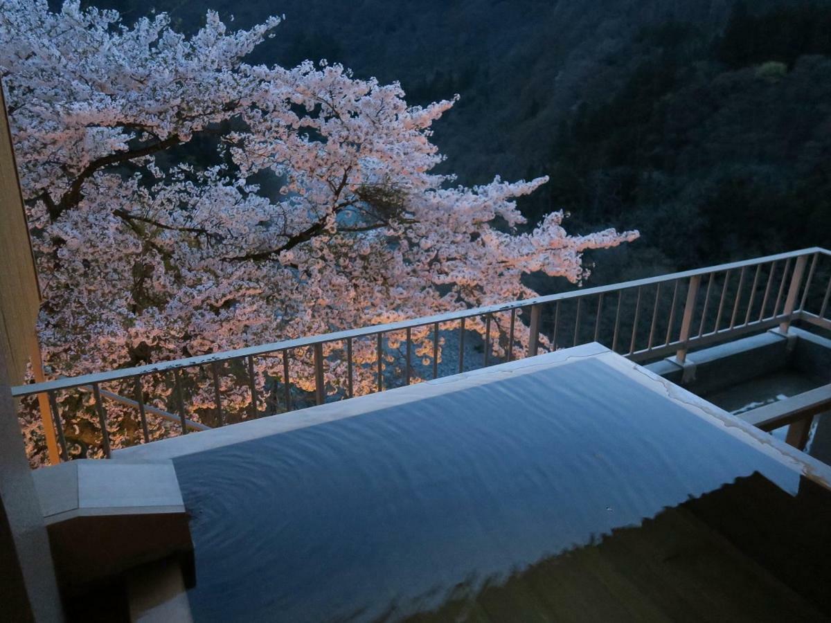 Marumine Kanko Hotel Aizuwakamatsu Exterior photo